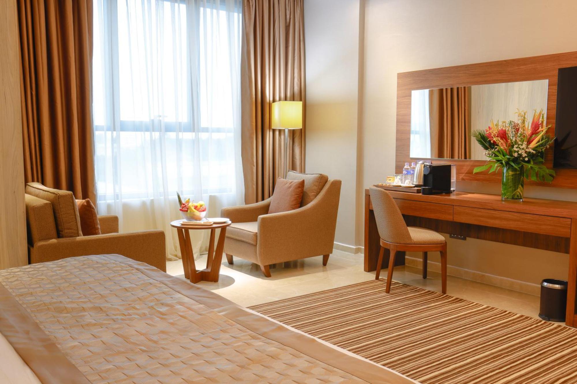 Byblos Hotel อาบีจาน ภายนอก รูปภาพ